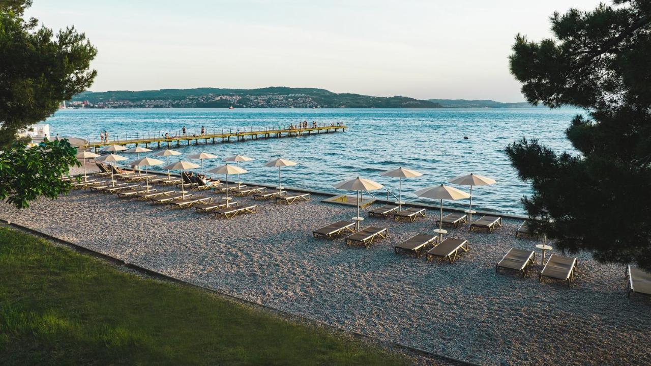 Villa Adriatic - Hotel & Resort Adria Ankaran Ngoại thất bức ảnh